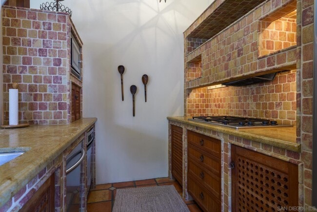 Photo - 6166 El Tordo