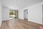 Photo - 5229 Willowcrest Ave