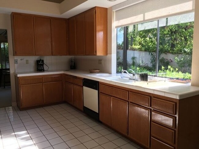 Photo - Beautifully Furnished Home For 8 Months in Shadowridge/Vista