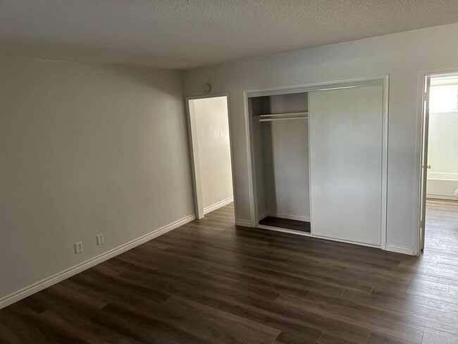 Photo - Studio apartment with all utilities paid! Unit 838 #07