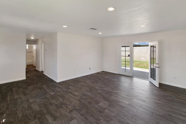 Photo - 82130 Adobe Rd