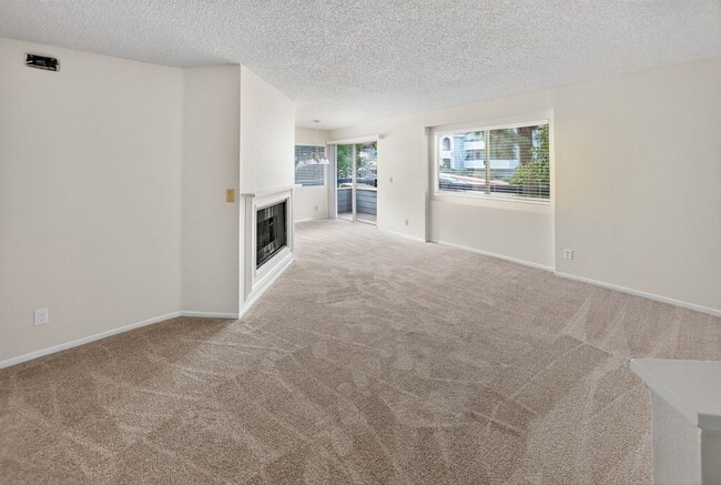 Photo - ADORABLE 3+2 CORNER UNIT & 2-CAR GARAGE! Unit 215