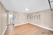 Photo - 332 Kanan Rd Townhome