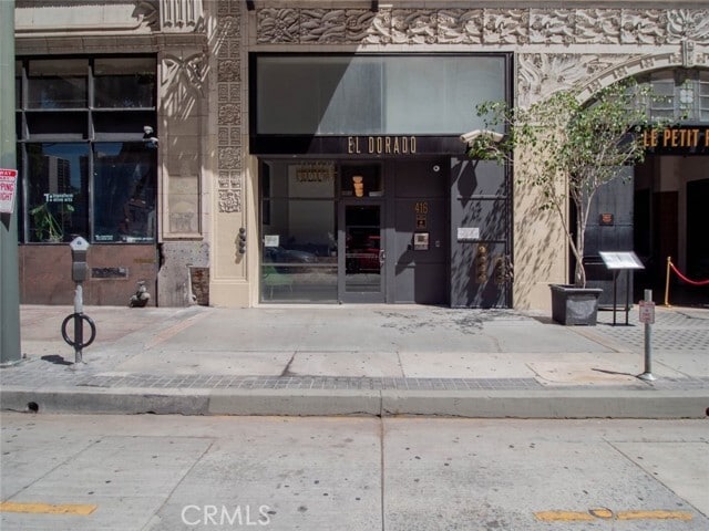 Building Photo - 416 S Spring St Unit 205