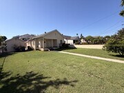 Photo - 435 S Fir Ave