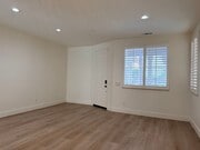 Photo - Amazing 5 bedroom home for rent in North Fontana