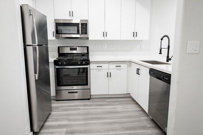 Photo - 2820 Sawtelle Blvd