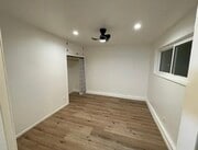 Photo - 22331 Vanowen St