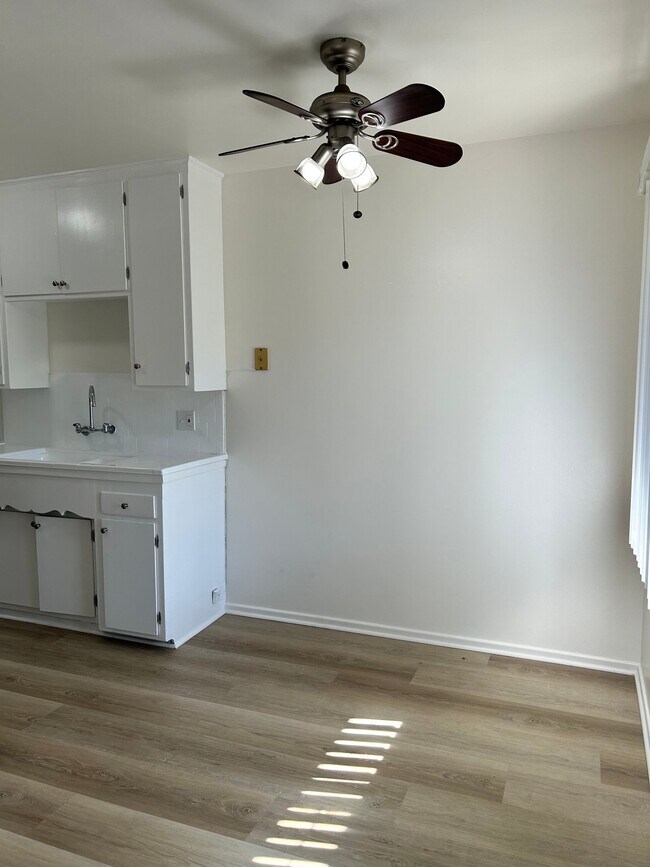 Photo - 516 Mar Vista Ave Unit 5