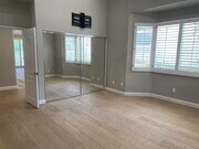 Photo - 732 PALISADES Dr Townhome