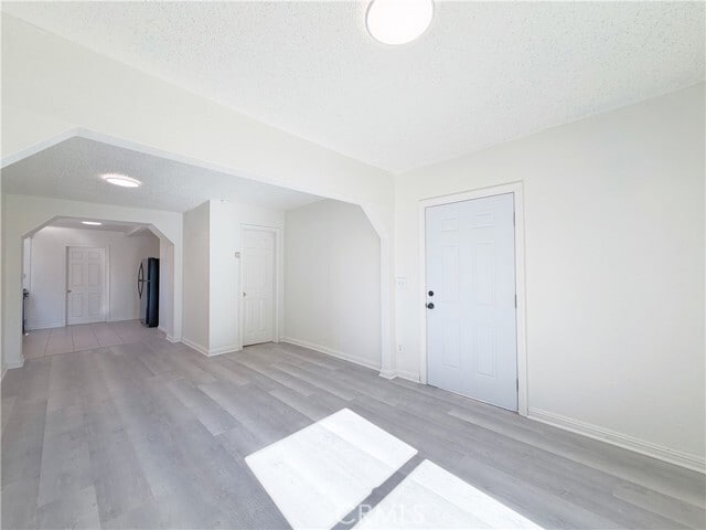 Photo - 279 Parke St