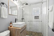Photo - Charming 2Bdm 1Ba upstairs Unit in North P...