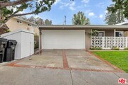 Photo - 5817 Lockhurst Dr
