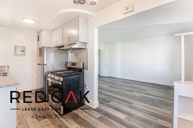 Photo - 901 Centinela Ave Unit 7