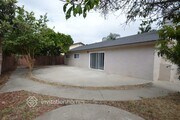 Photo - 810 Trinidad Way
