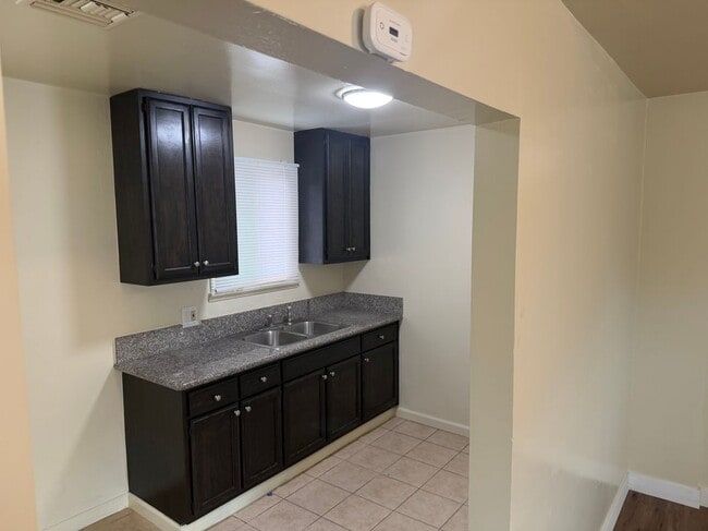Photo - 1453 1/2 West 101st Street
