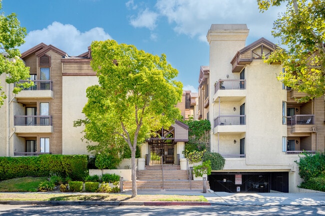 Photo - 236 N Louise St Condo Unit 109
