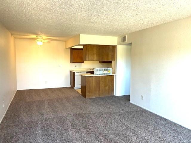 Photo - 2461 W Acacia Ave