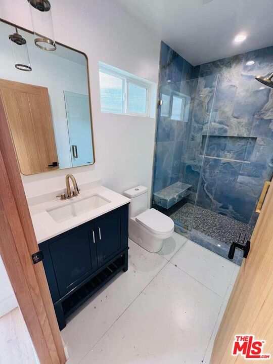 Photo - 7809 McNulty Ave
