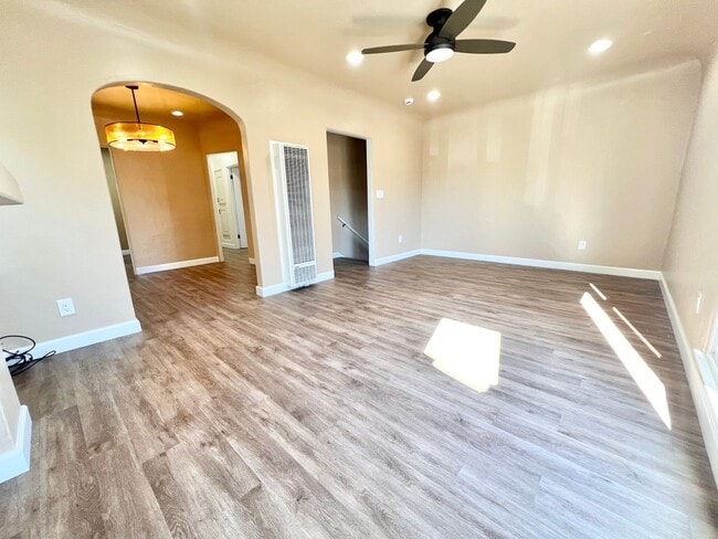 Photo - 235 Pomona Ave Unit 235 1/2 Pomona