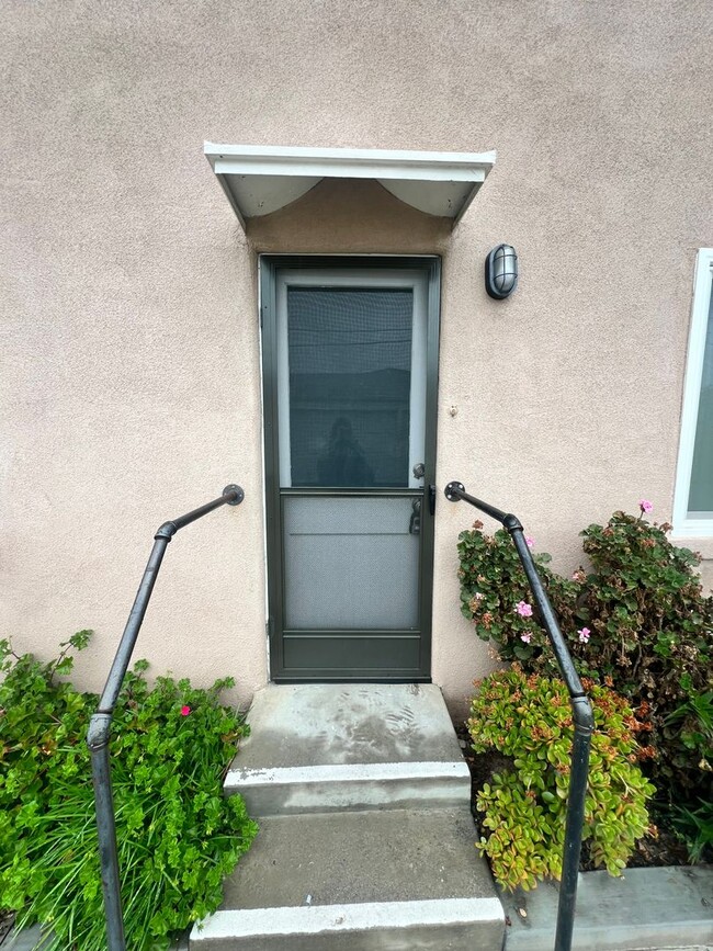 Midtown Ventura - One bedroom, one bath do... - Midtown Ventura - One bedroom, one bath do... House