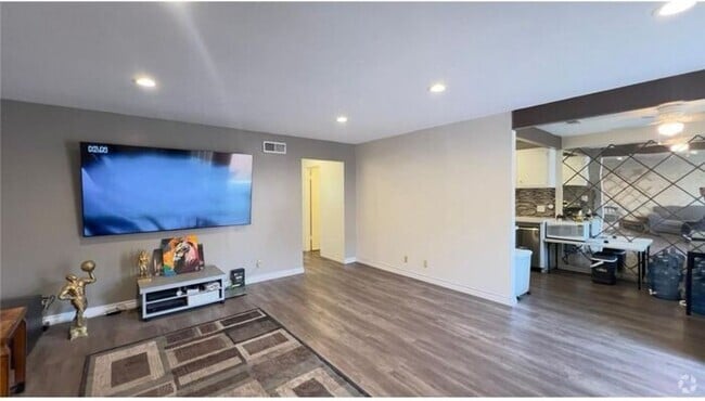 Building Photo - Brand New 2 Bed 1 Bed Home for Rent Orange...