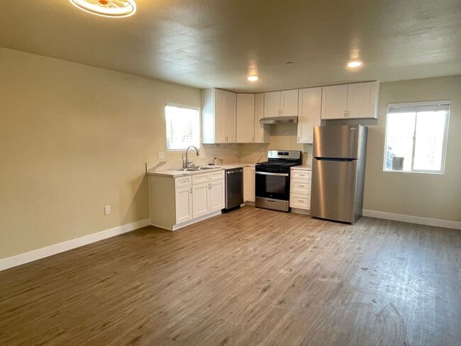 Photo - 1417 Shoshone St Unit 1417 Shoshone Street #2