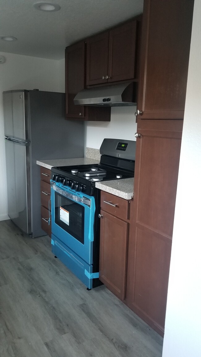 Building Photo - 129 S Voluntario St Unit A