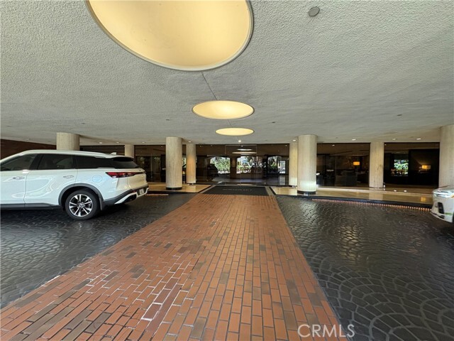 Photo - 200 N Swall Dr Unit L252