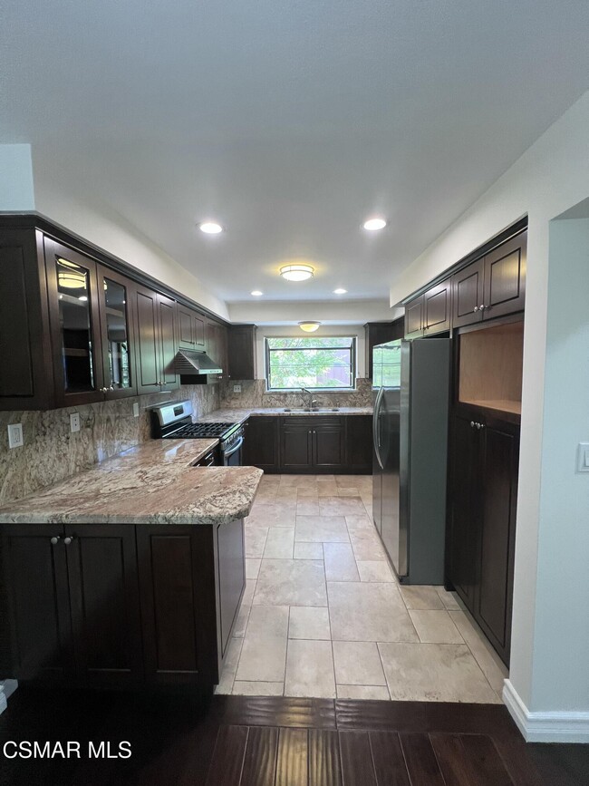 Building Photo - 21900 Marylee St