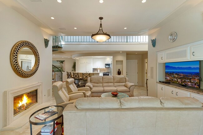 Photo - 262 Por La Mar Cir