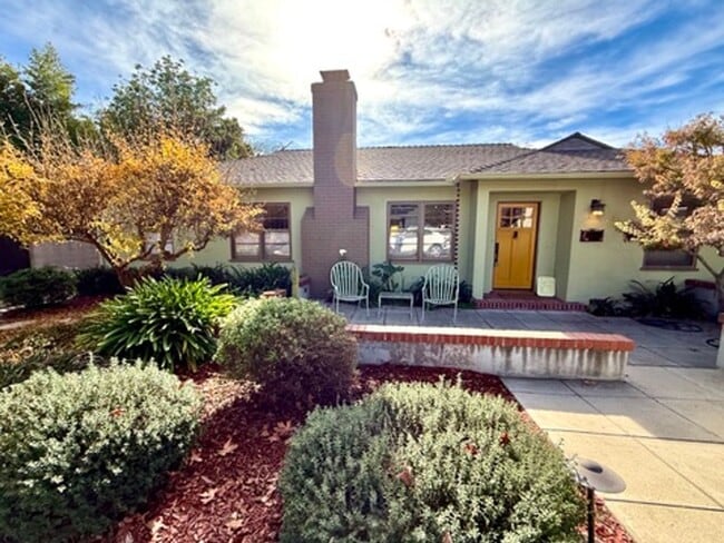 Building Photo - A Hidden Gem in the Heart of Claremont Village