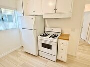 Photo - 1406 S Saltair Ave Apartments