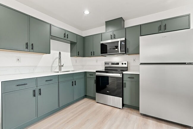 Building Photo - 1515 W Evans St Unit 2