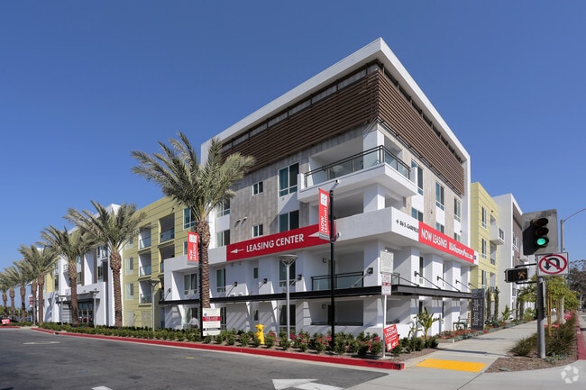 Photo - 88 at Alhambra Place