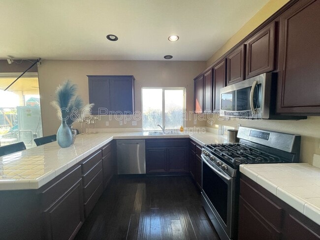 Photo - 176 Nightfall Rd