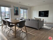 Photo - 932 N Alfred St Unit PH1