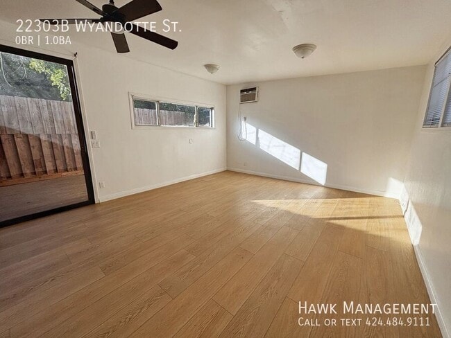 Building Photo - 22303 Wyandotte St