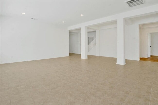 Photo - 1123 E Pennsylvania Ave