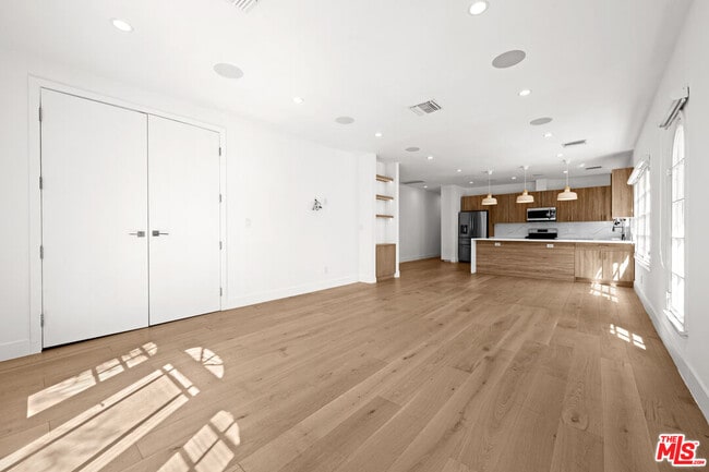 Photo - 424 N Gardner St Condo Unit 1/2