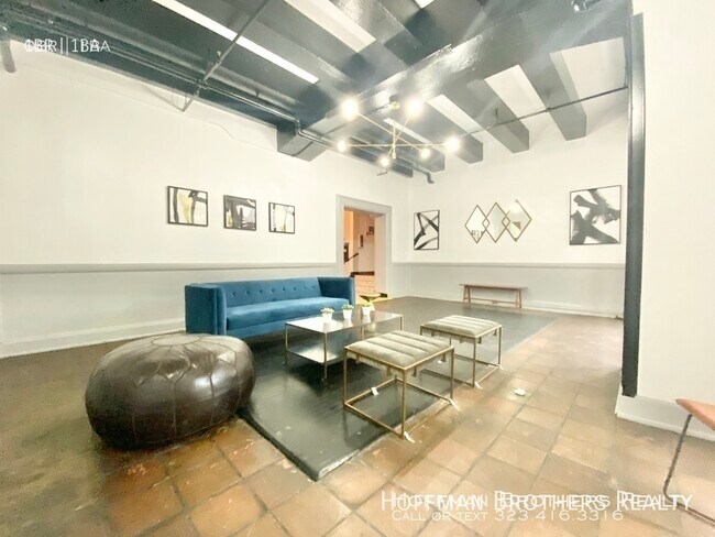 Building Photo - 2505 W 6th St