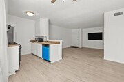 Photo - 21000 Parthenia St Townhome