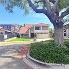 Photo - 46 Christamon W