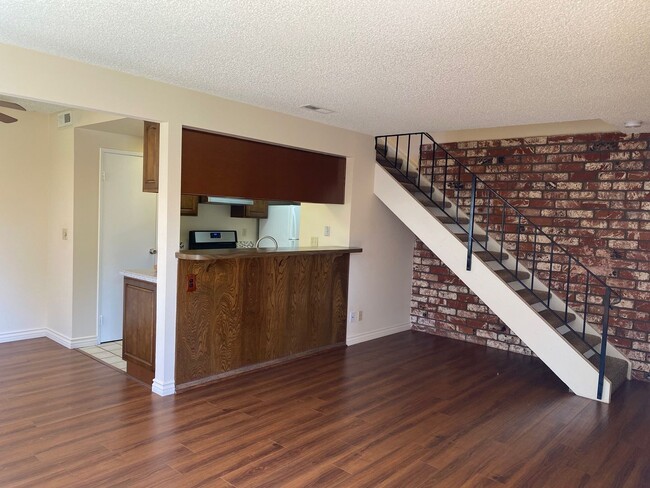 Photo - Affordable 2 bedroom townhouse - Simi Valley