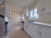 Photo - 324 E 79th St Unit 3