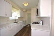Photo - 4511 S A St