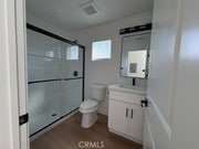 Photo - 758 W 20th St