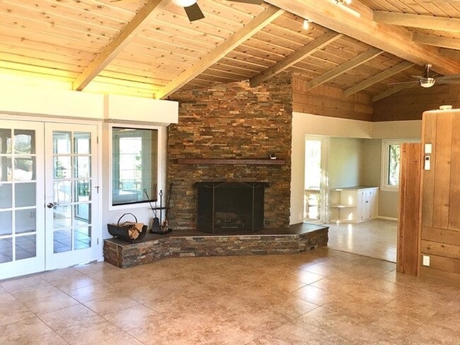 Photo - **AVAILABLE NOW**