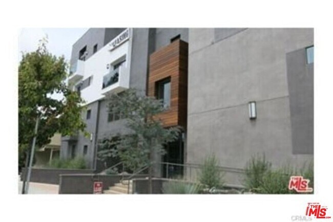 Photo - 11925 Kling St Unit 212
