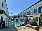 Photo - Carson Oakwood Apartments